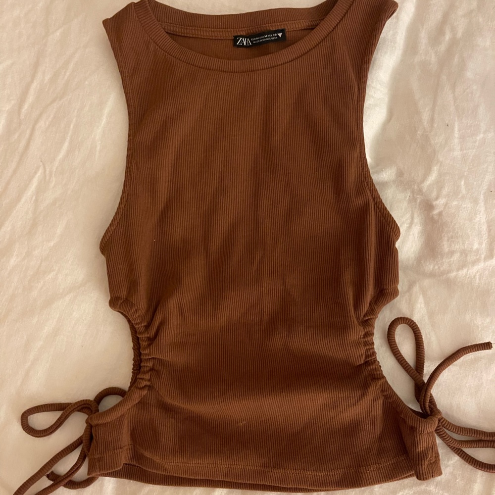 Zara brown cutout tank size M